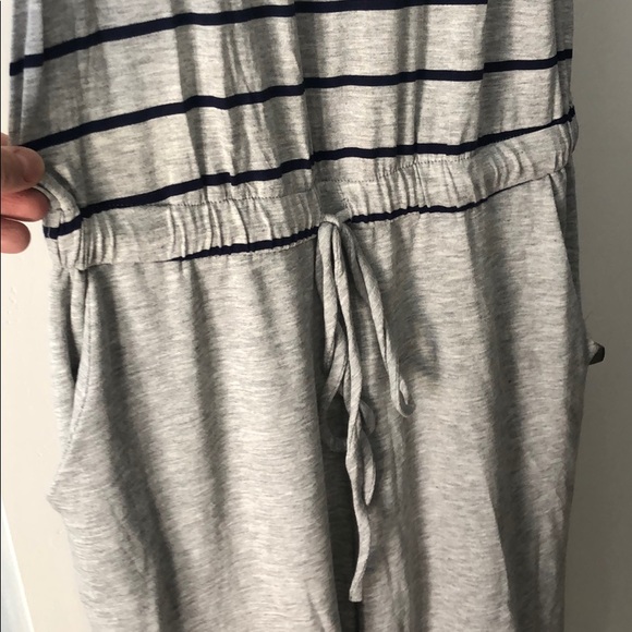 Jumpsuit - Picture 4 of 7